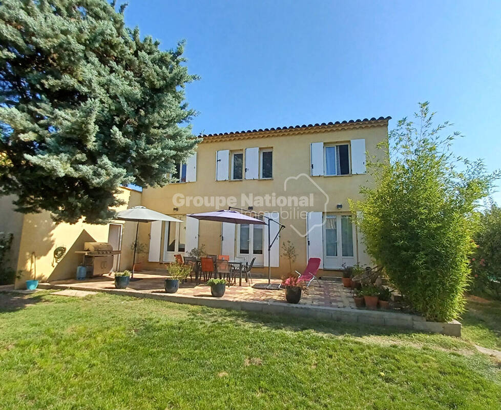 Maison à VILLENEUVE