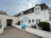 Maison à MANTES-LA-VILLE