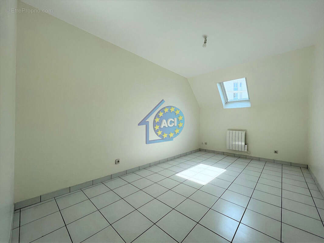 Maison à MANTES-LA-VILLE