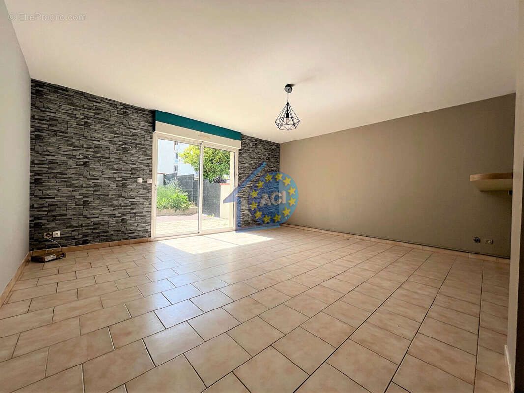 Maison à MANTES-LA-VILLE