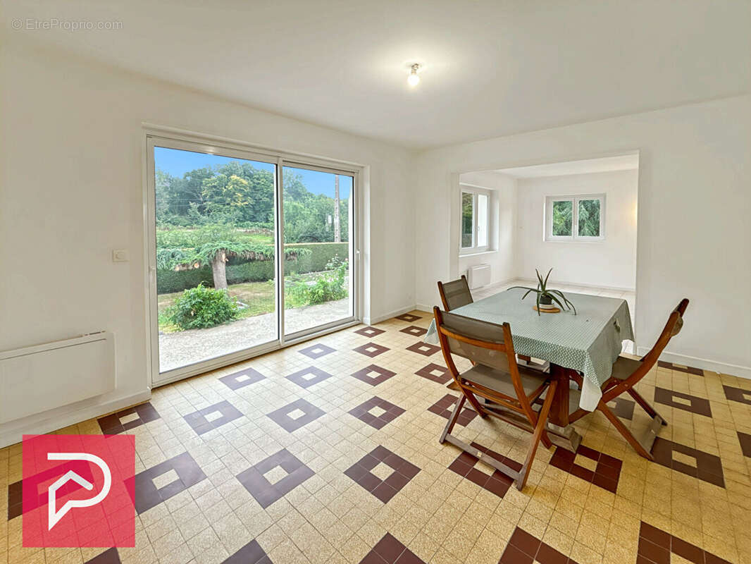 Maison à BEAUMONT-LE-ROGER