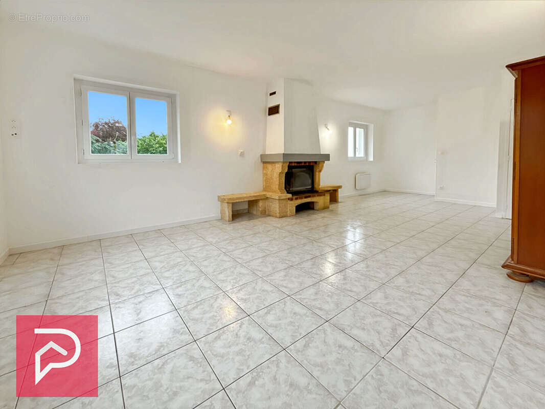 Maison à BEAUMONT-LE-ROGER