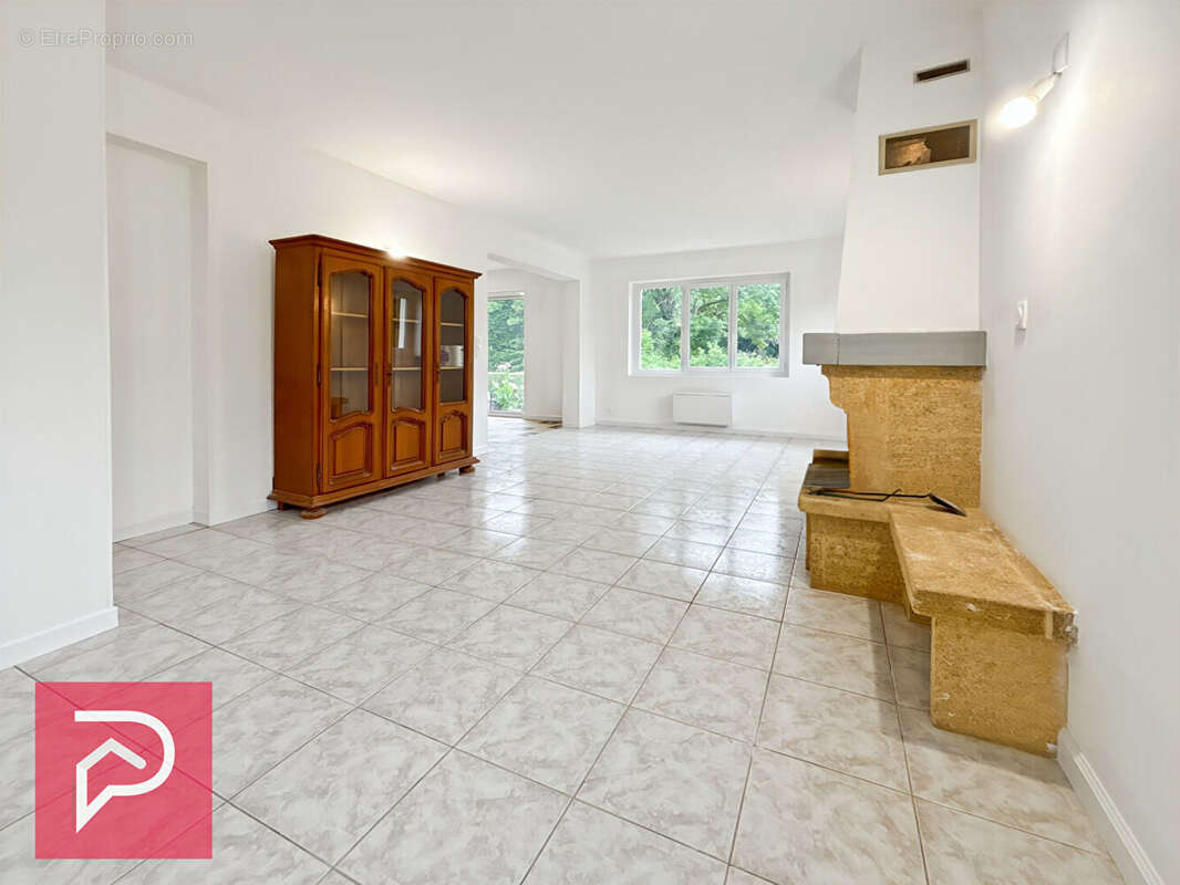 Maison à BEAUMONT-LE-ROGER