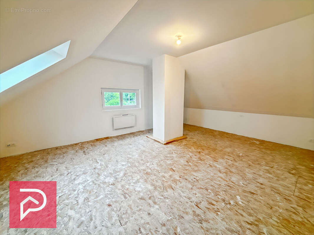 Maison à BEAUMONT-LE-ROGER