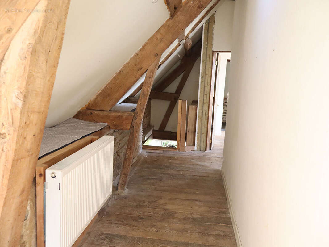 Maison à JUVIGNY-LE-TERTRE