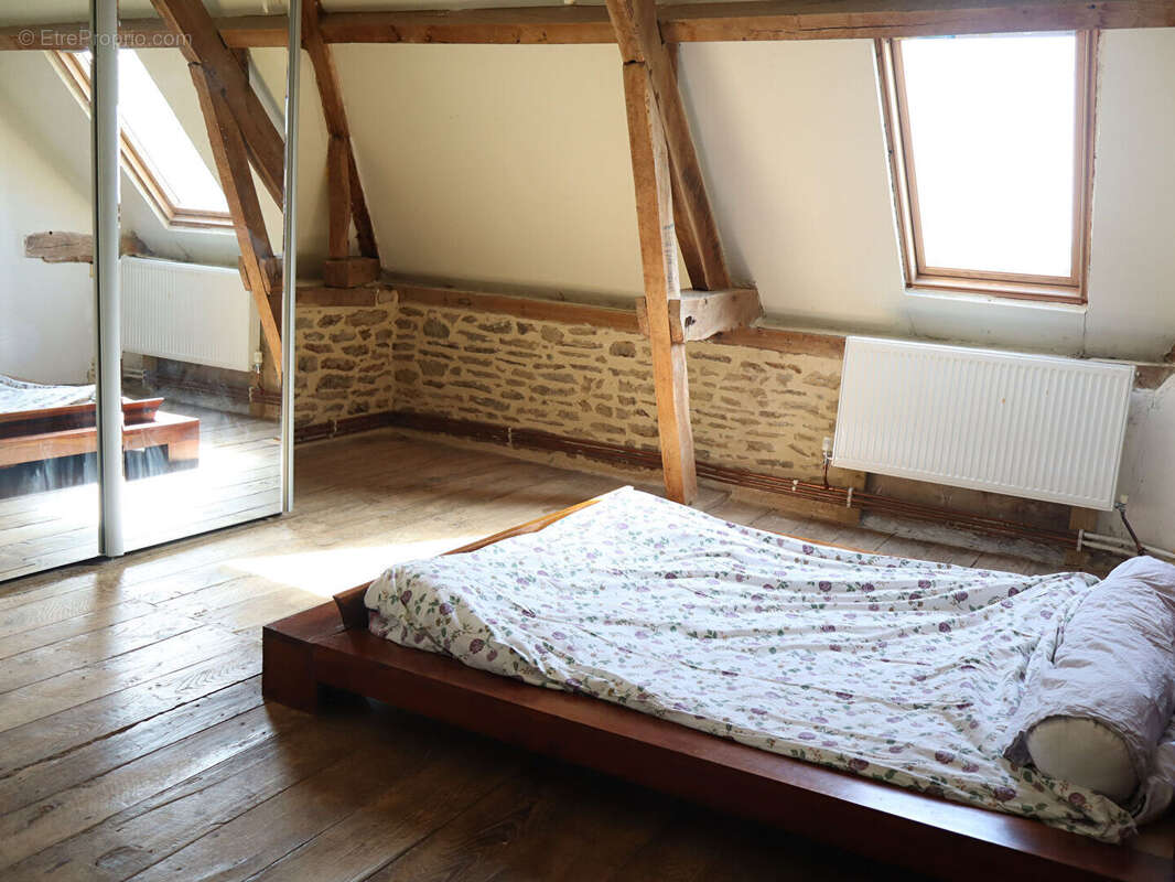 Maison à JUVIGNY-LE-TERTRE