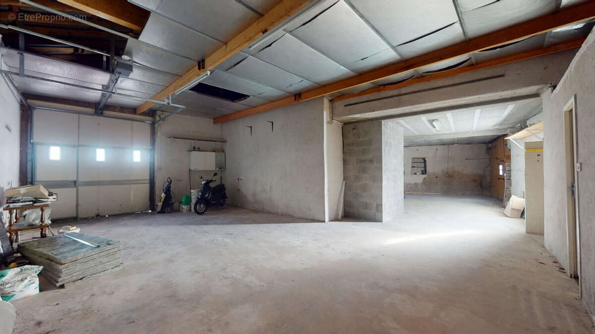 Maison à HAUTEVILLE-LOMPNES