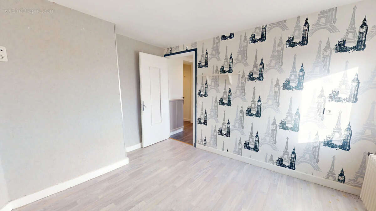 Maison à HAUTEVILLE-LOMPNES