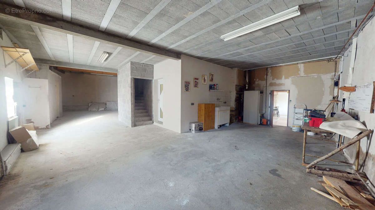 Maison à HAUTEVILLE-LOMPNES