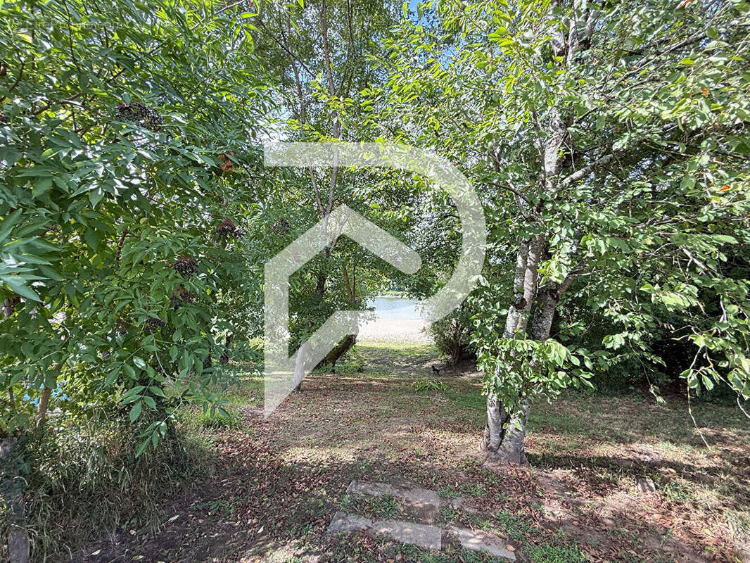 Maison à SAINT-PEY-DE-CASTETS