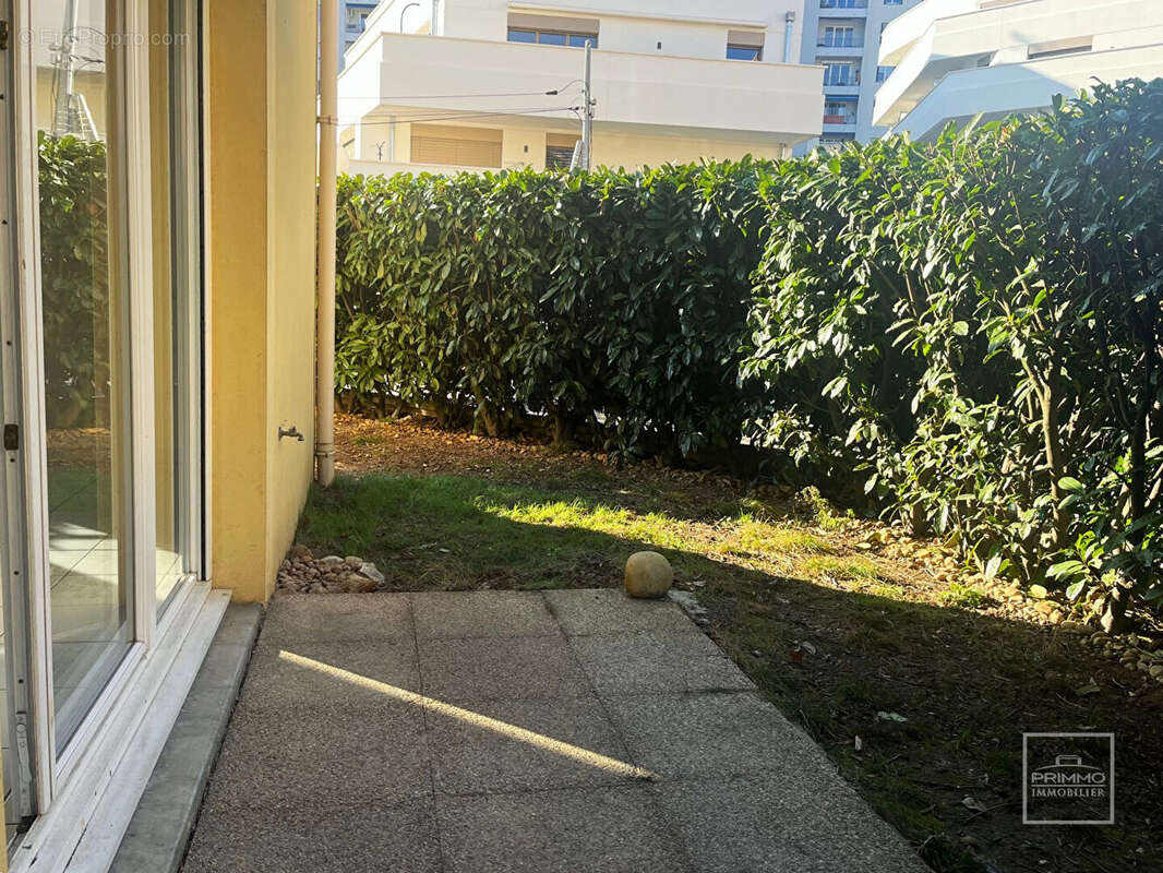 Appartement à LYON-9E