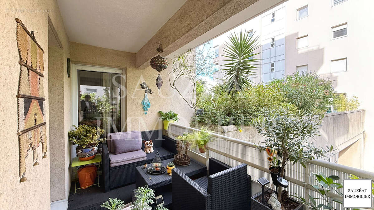 Appartement à BAGNEUX