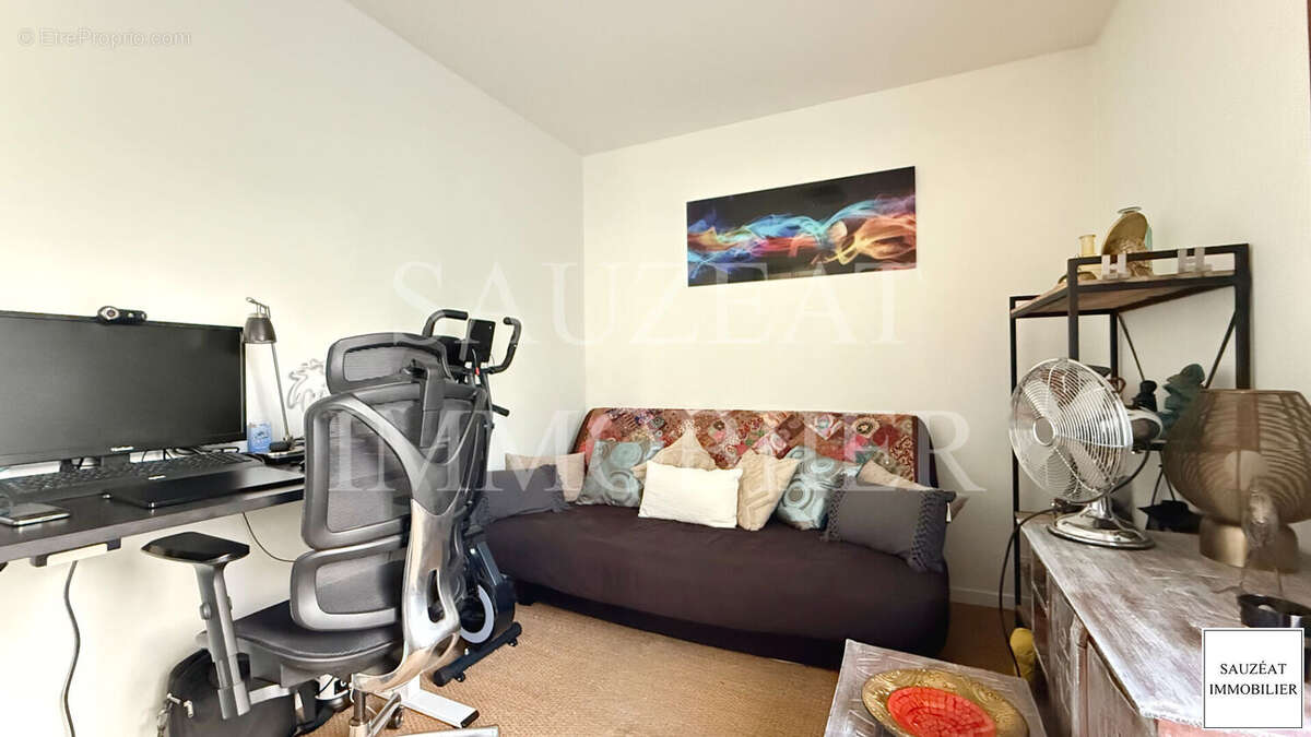 Appartement à BAGNEUX