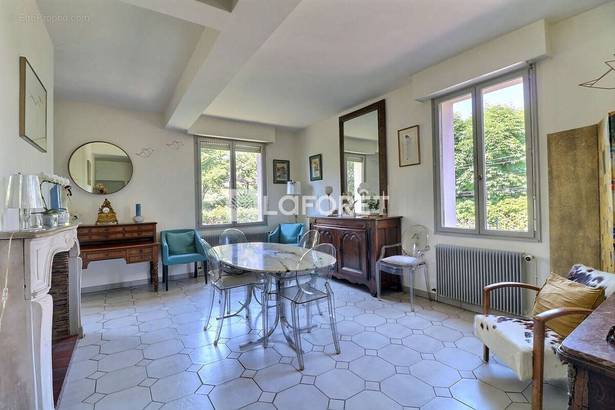 Maison à RUEIL-MALMAISON