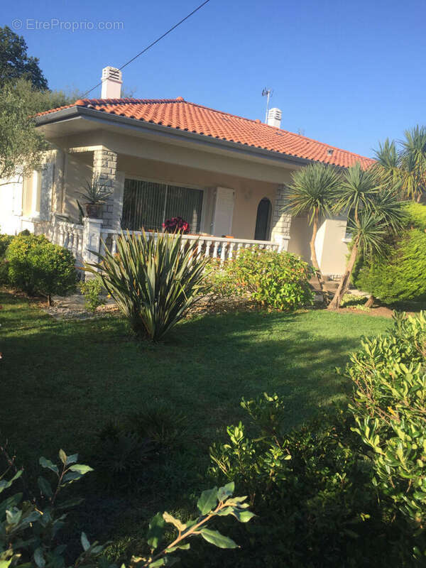 Maison à BENESSE-MAREMNE