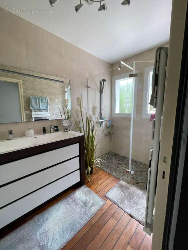 Maison à BENESSE-MAREMNE