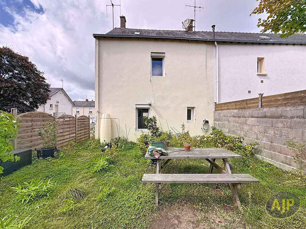 Maison à PETIT-MARS