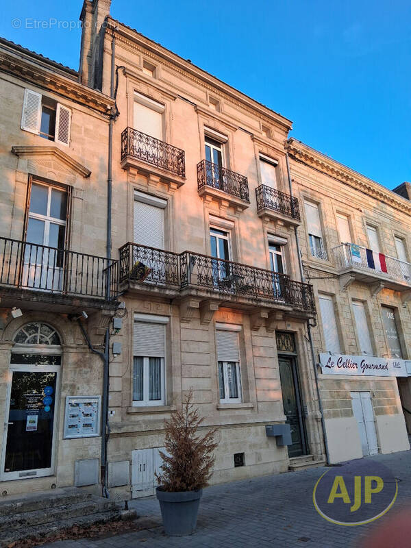Appartement à PAUILLAC