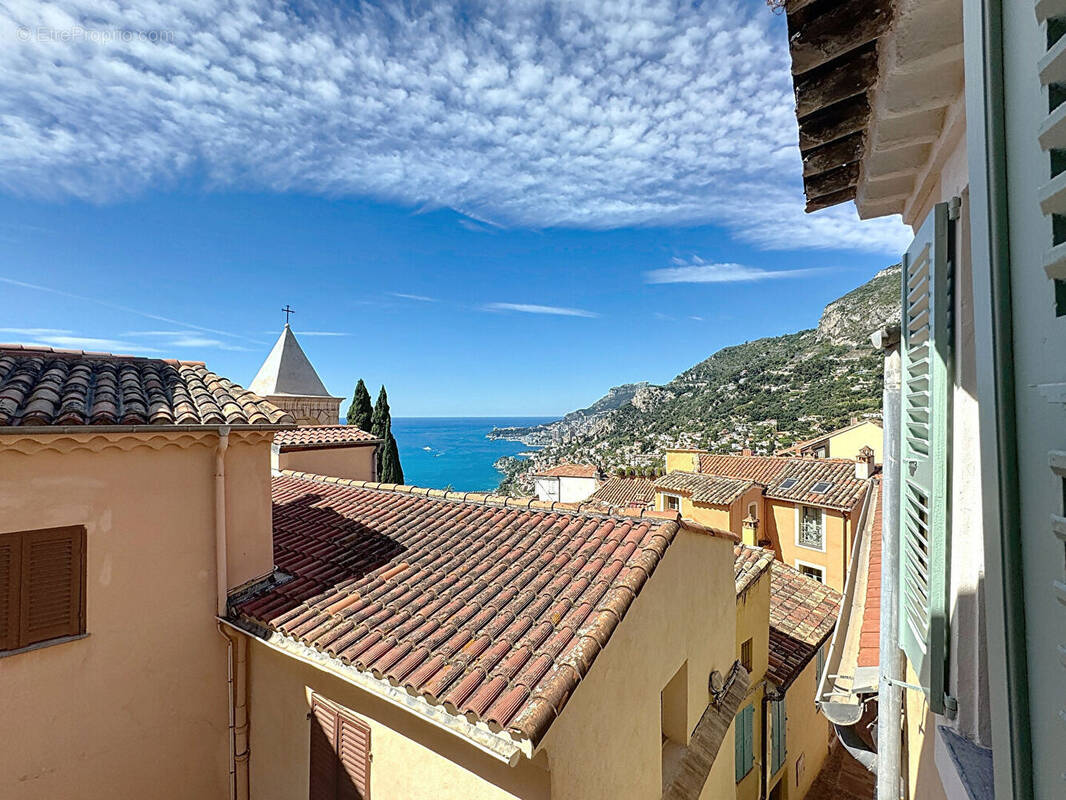 Appartement à ROQUEBRUNE-CAP-MARTIN