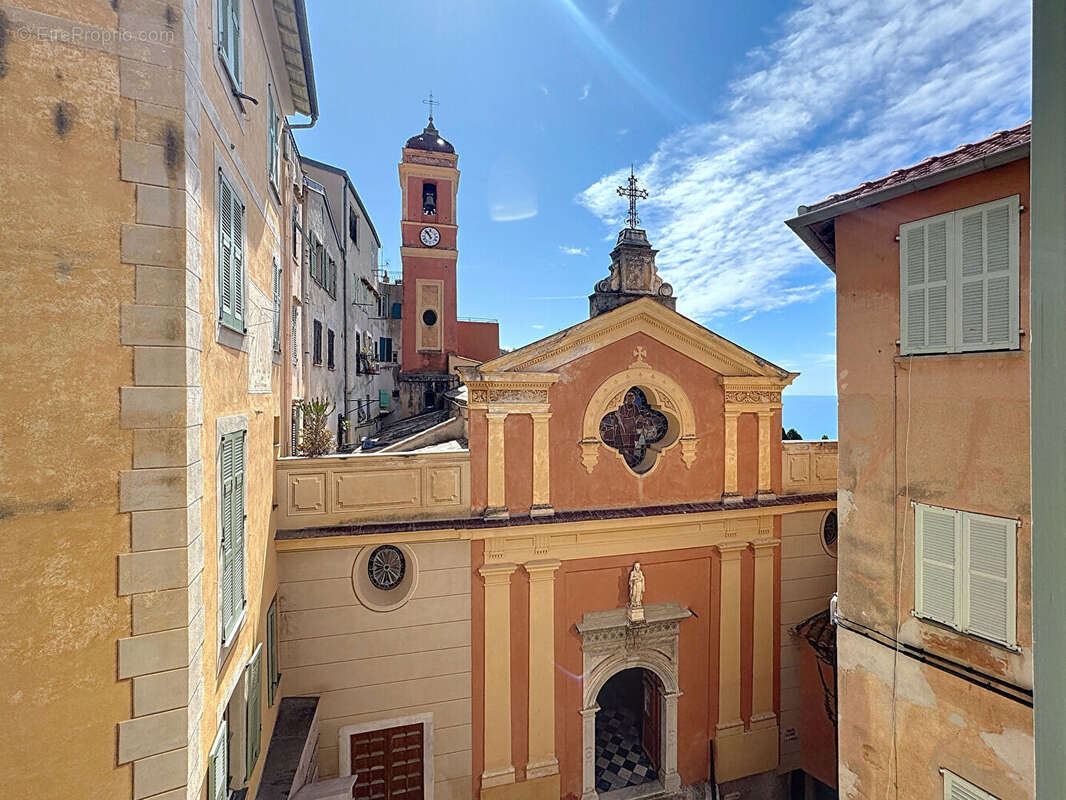 Appartement à ROQUEBRUNE-CAP-MARTIN