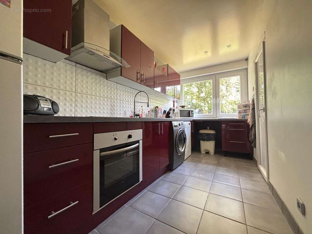 Appartement à SAINTRY-SUR-SEINE