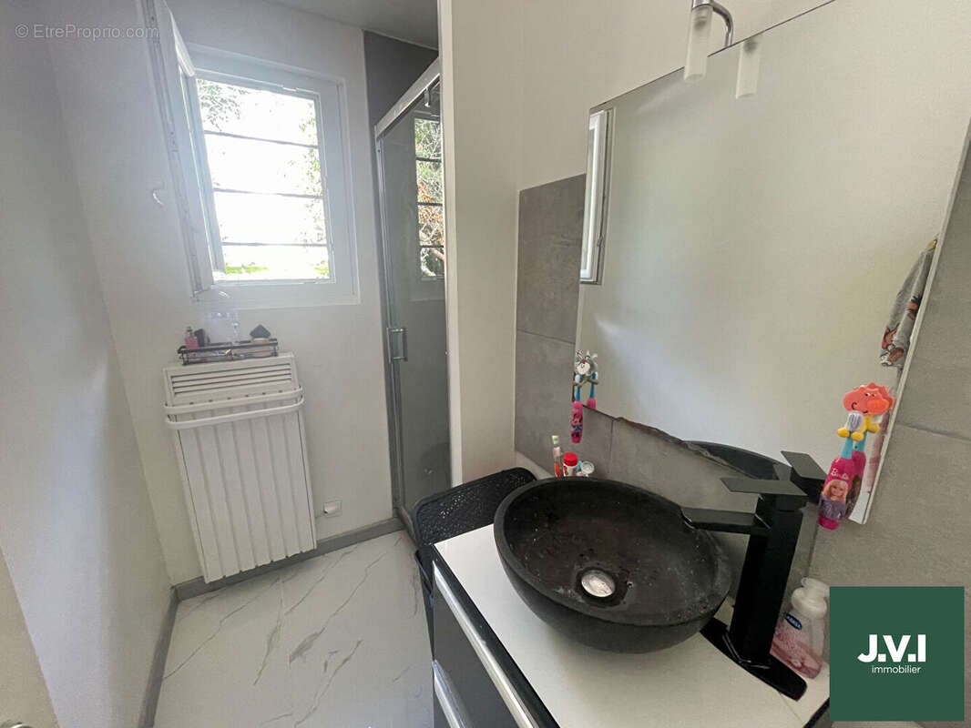 Maison à MONTMORENCY