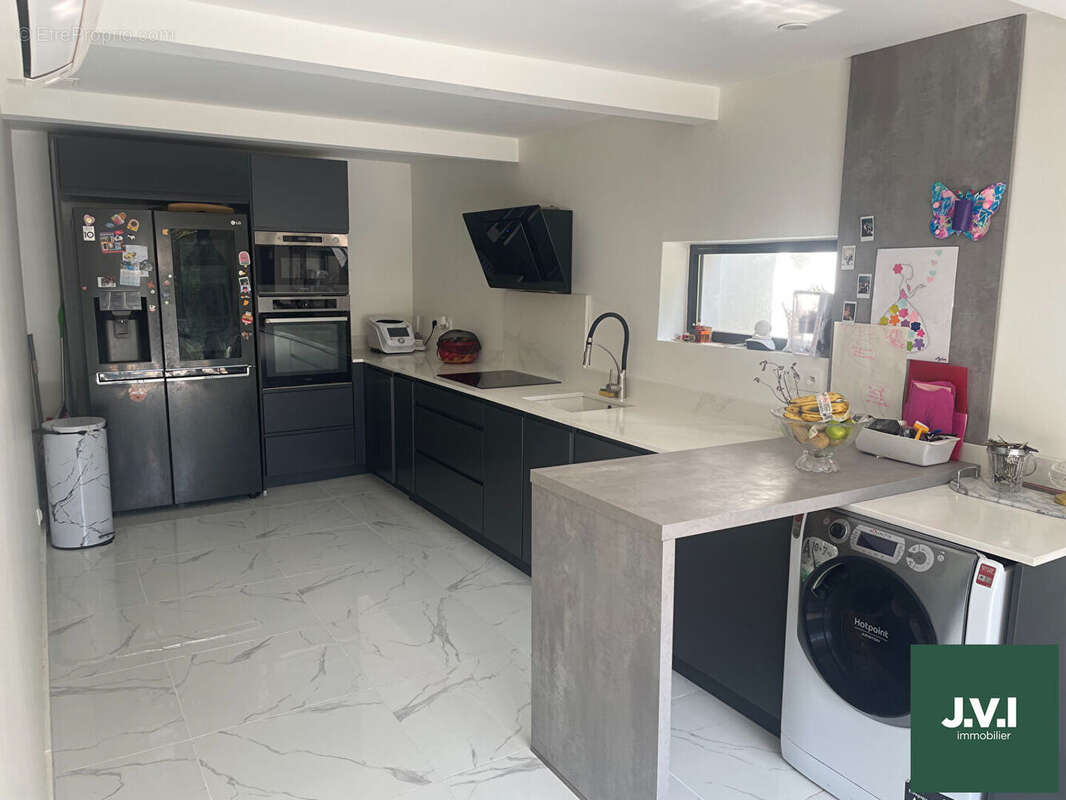 Maison à MONTMORENCY