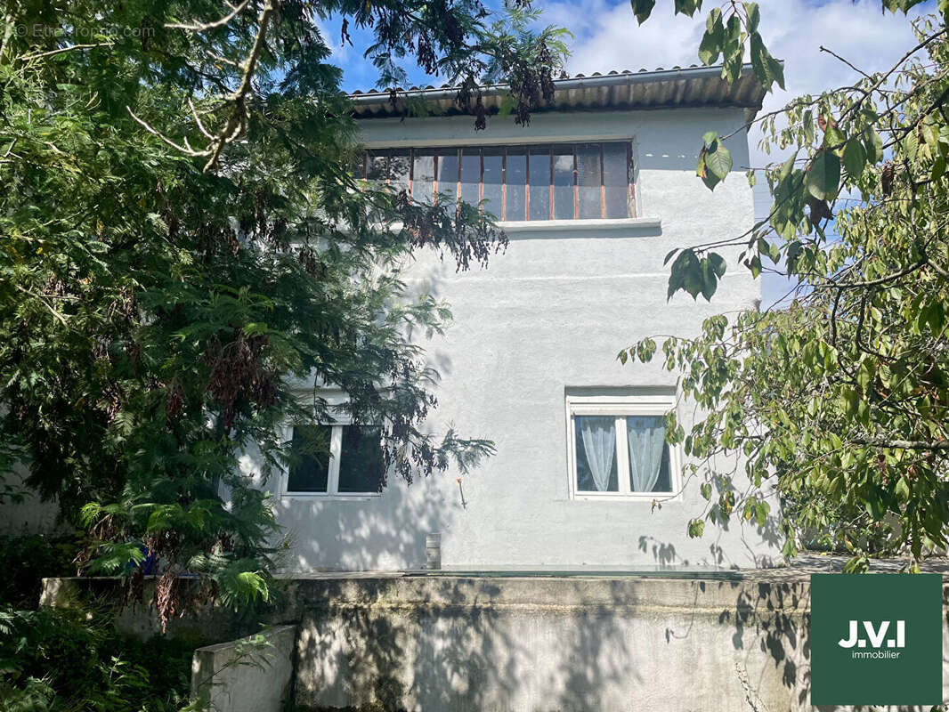 Maison à MONTMORENCY