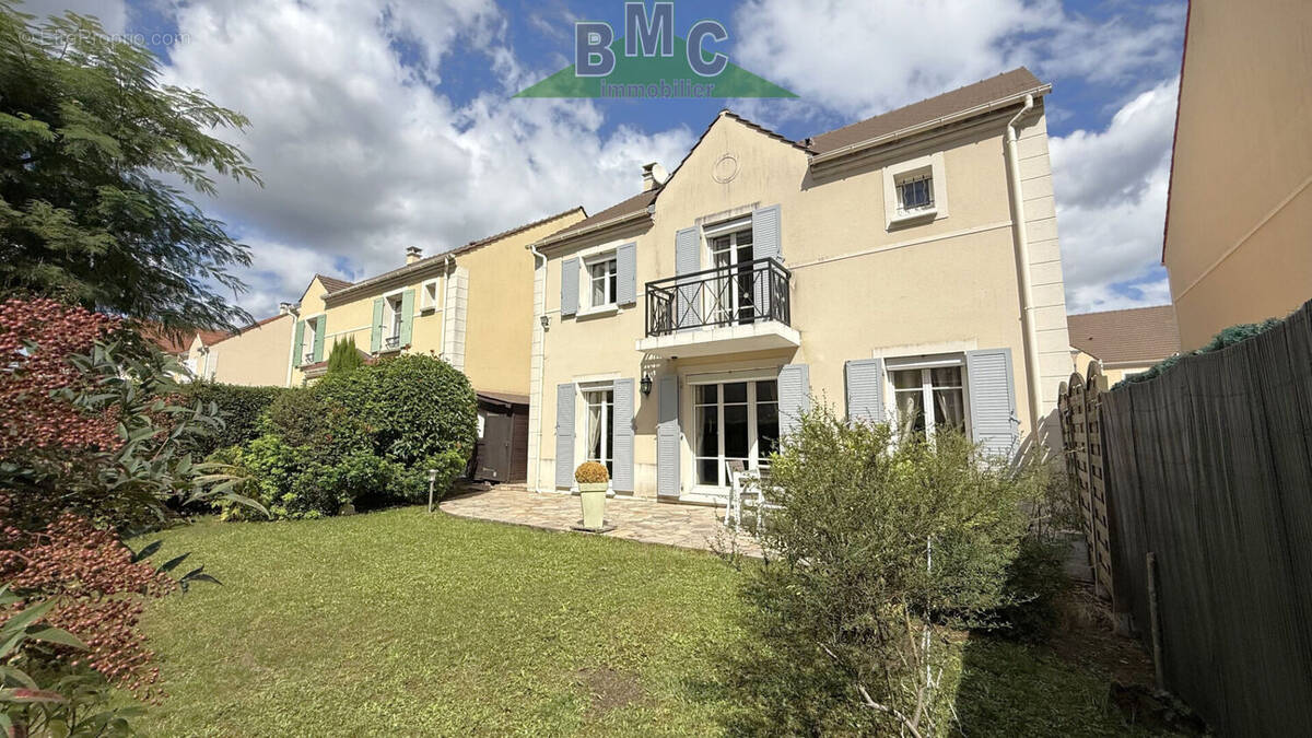 Maison à LE PLESSIS-BOUCHARD