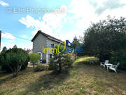 Maison à SAINT-JULIEN-L&#039;ARS