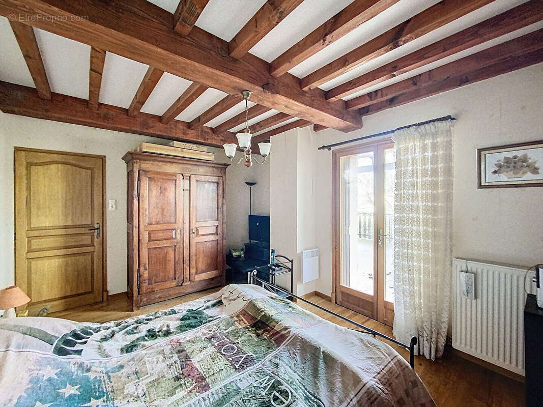 Maison à SAINT-VULBAS