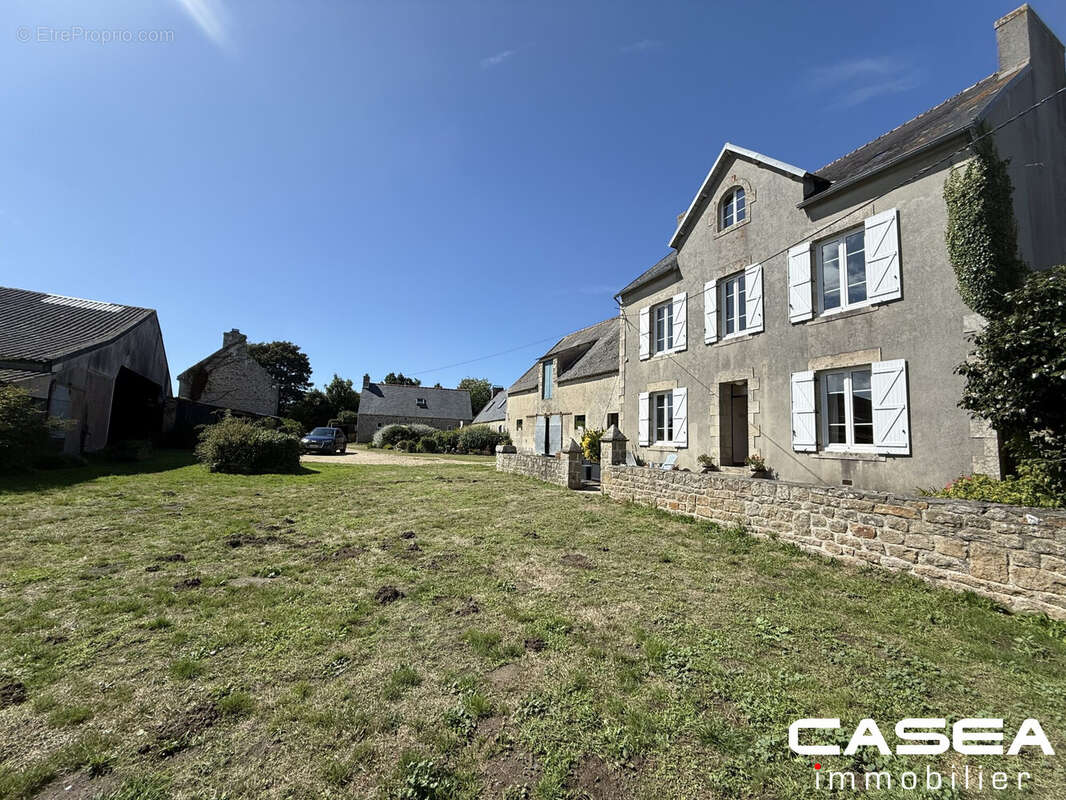 Maison à PONT-L&#039;ABBE