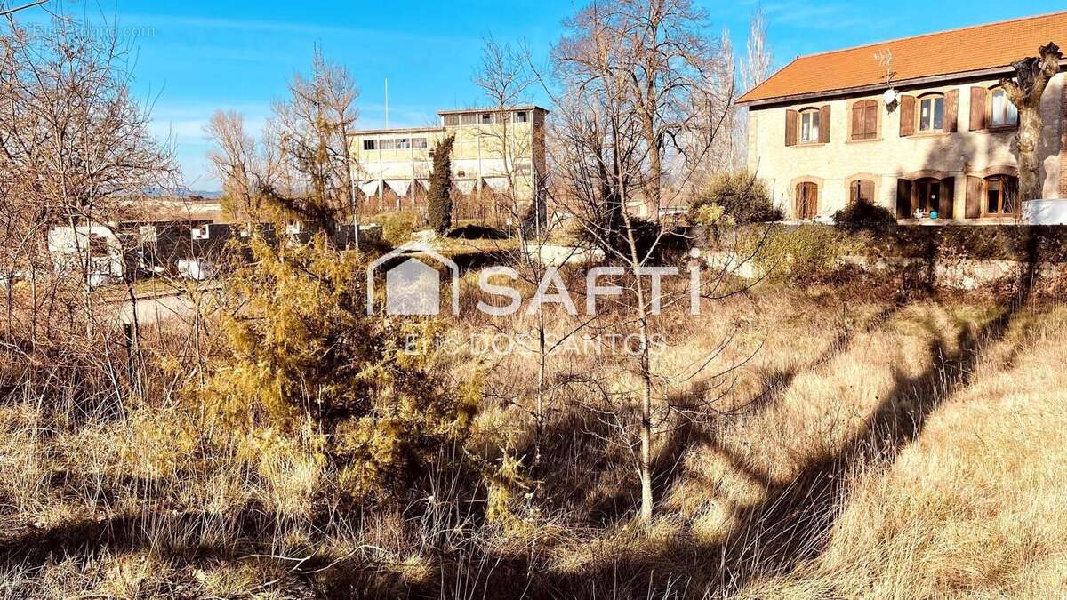 Photo 6 - Terrain à SAINT-JEAN-DE-MARUEJOLS-ET-AVEJAN