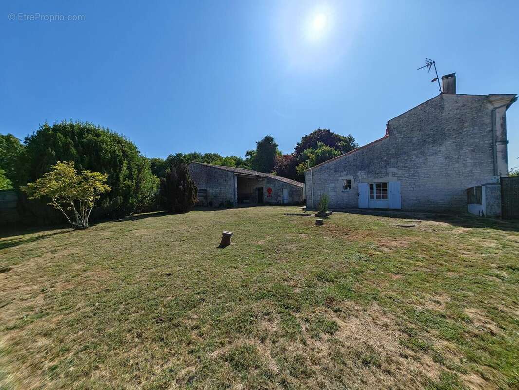 Photo 2 - Maison à THENAC