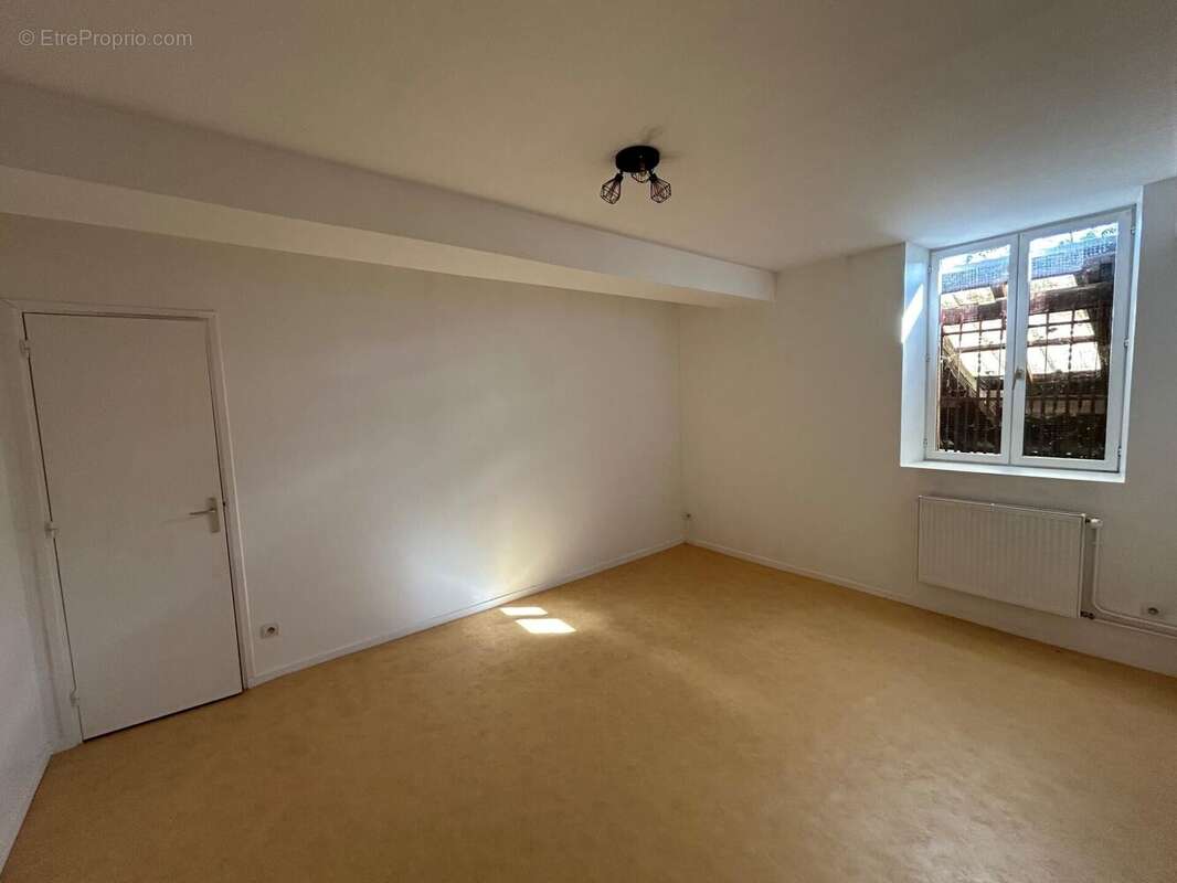 Photo 9 - Appartement à SAINT-GERMAIN-DES-FOSSES