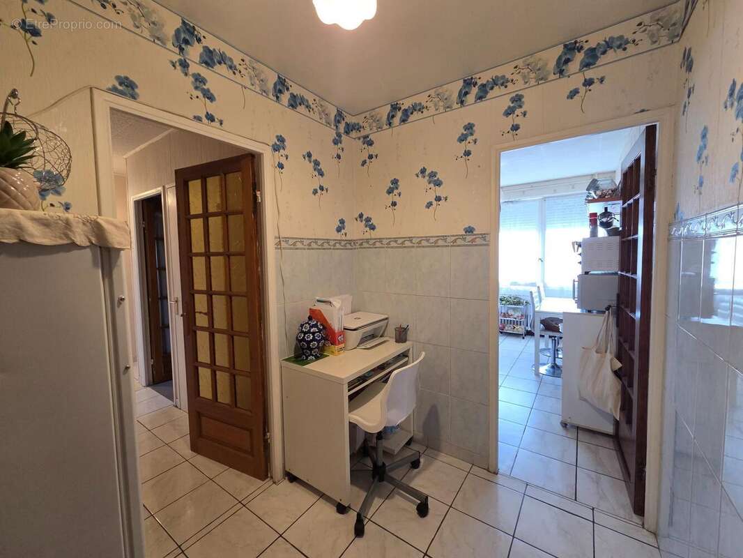 Photo 8 - Appartement à CHENOVE