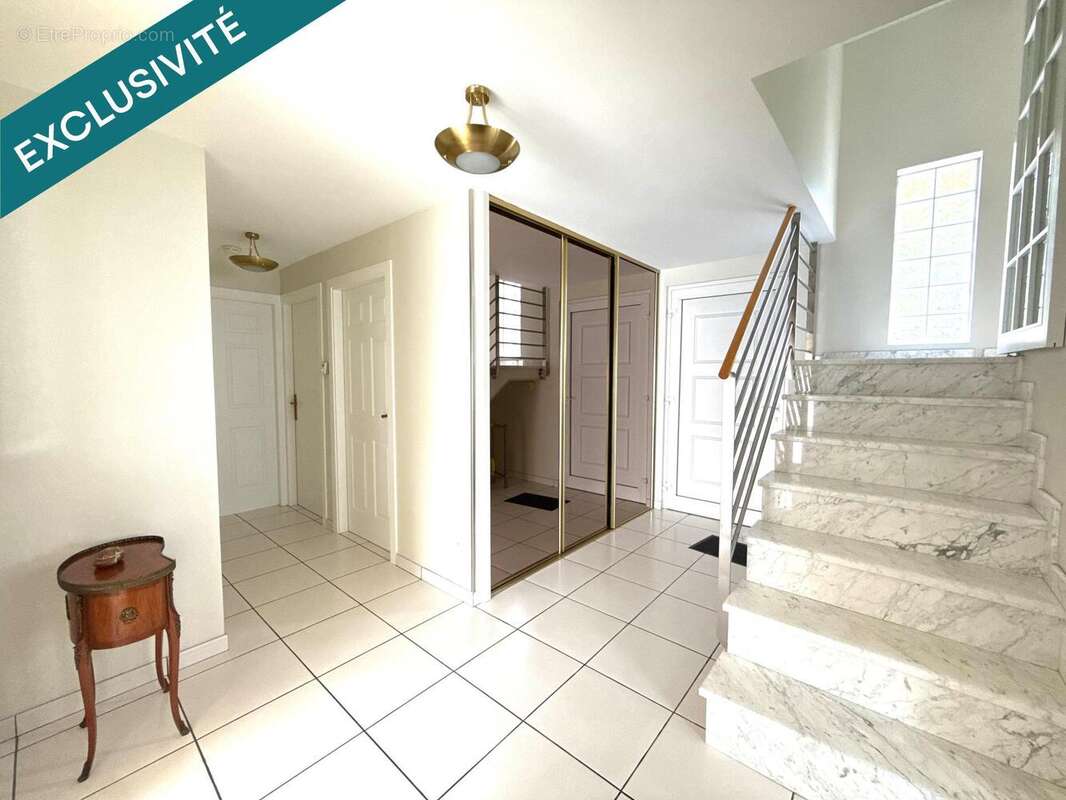 Photo 5 - Maison à NEUFCHEF