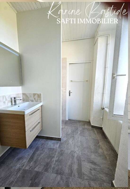 Photo 8 - Maison à COUCOURON