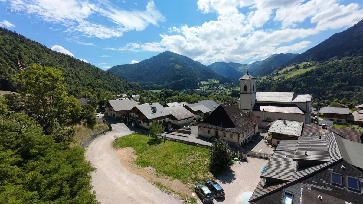 Photo 3 - Terrain à LE BIOT