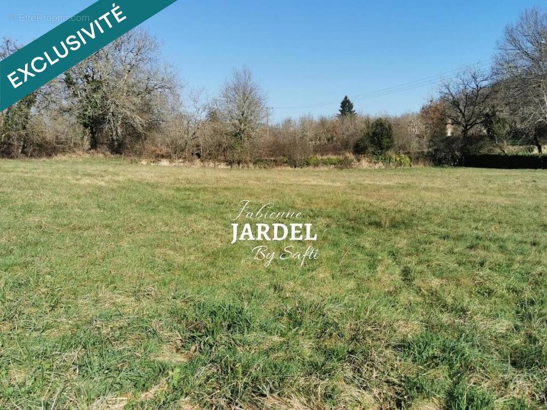 Photo 1 - Terrain à GROLEJAC