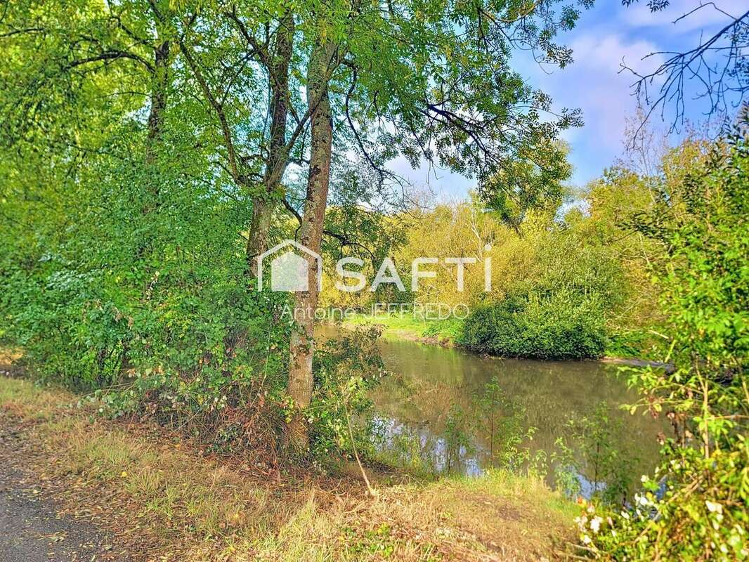 Photo 4 - Terrain à PONT-SAINT-MARTIN