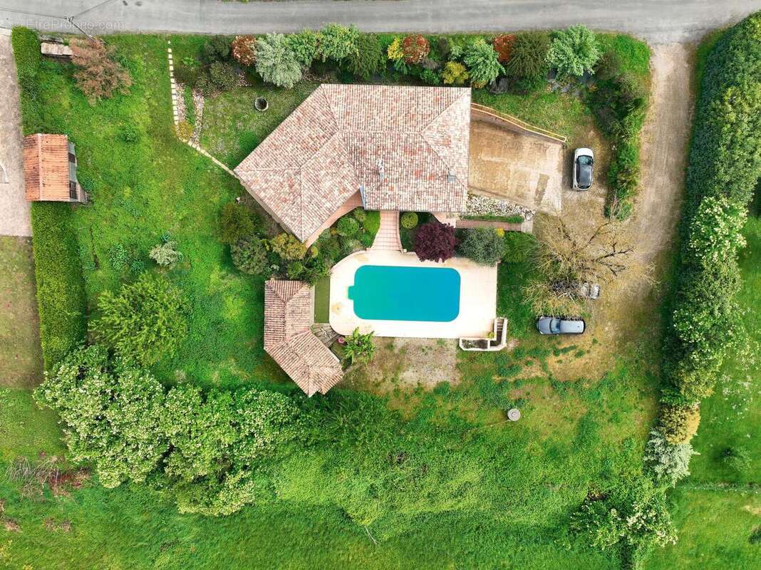 Photo 2 - Maison à SAINTE-BAZEILLE