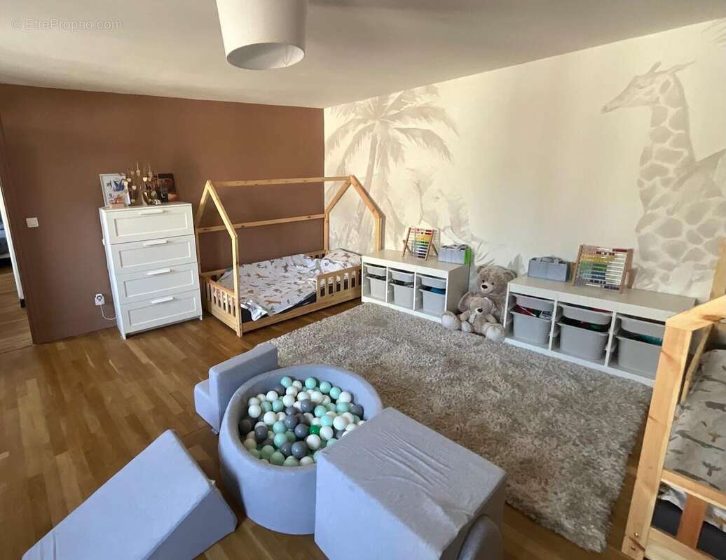 Photo 6 - Maison à MEHUN-SUR-YEVRE