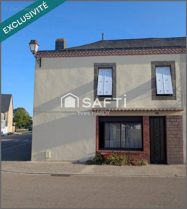 Photo 1 - Maison à SAINT-MARTIN-DES-TILLEULS