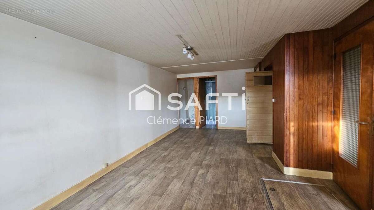 Photo 2 - Maison à ETIVAL