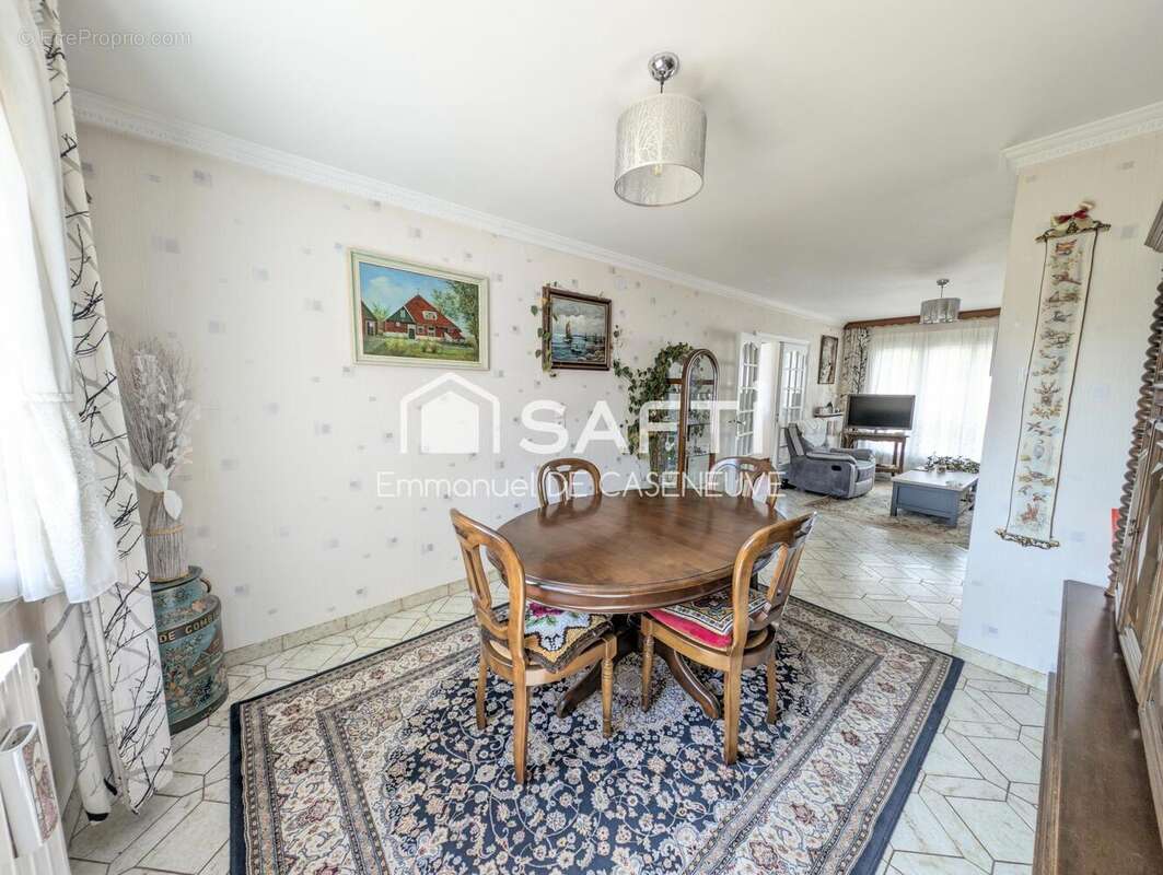 Photo 7 - Maison à LIVRY-GARGAN