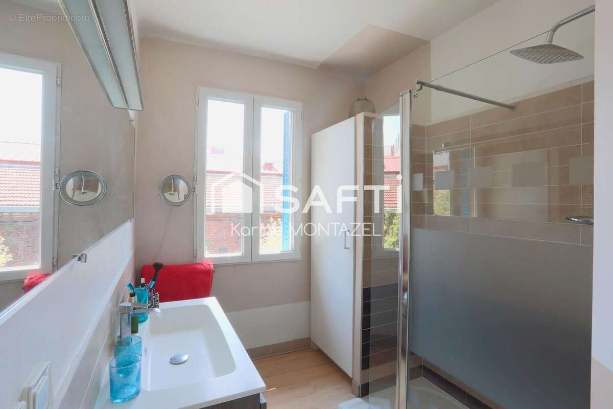 Photo 9 - Maison à IVRY-SUR-SEINE