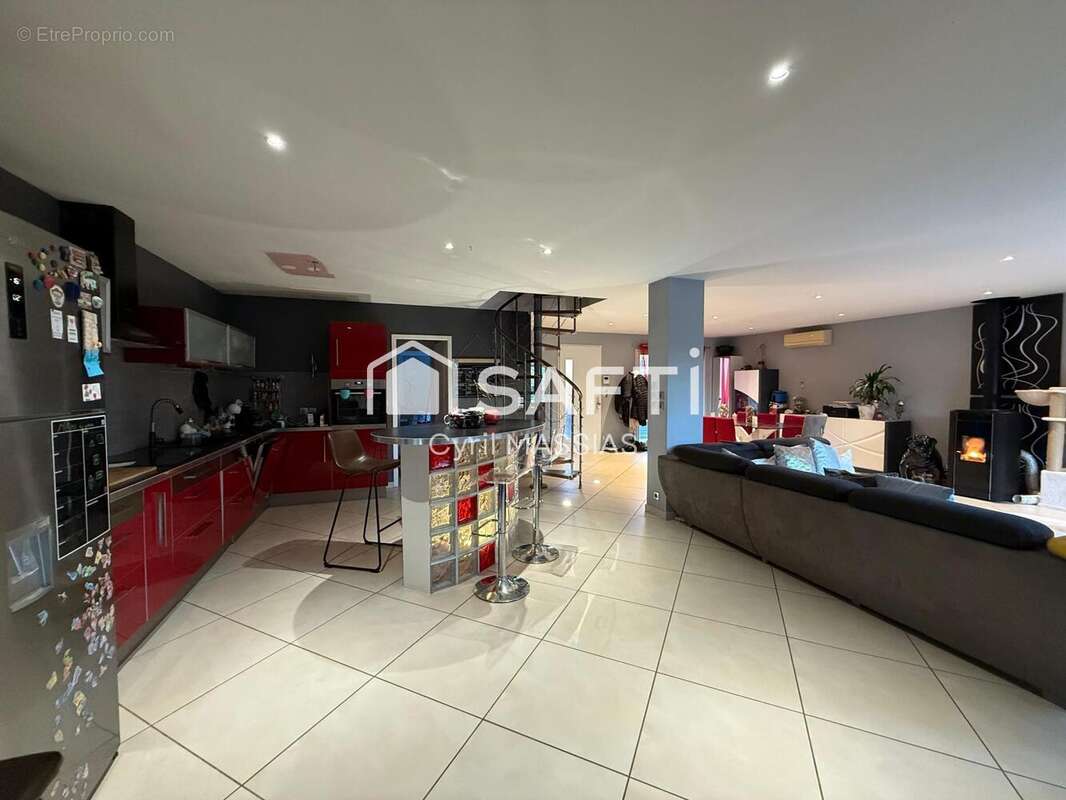 Photo 3 - Maison à LAMARQUE