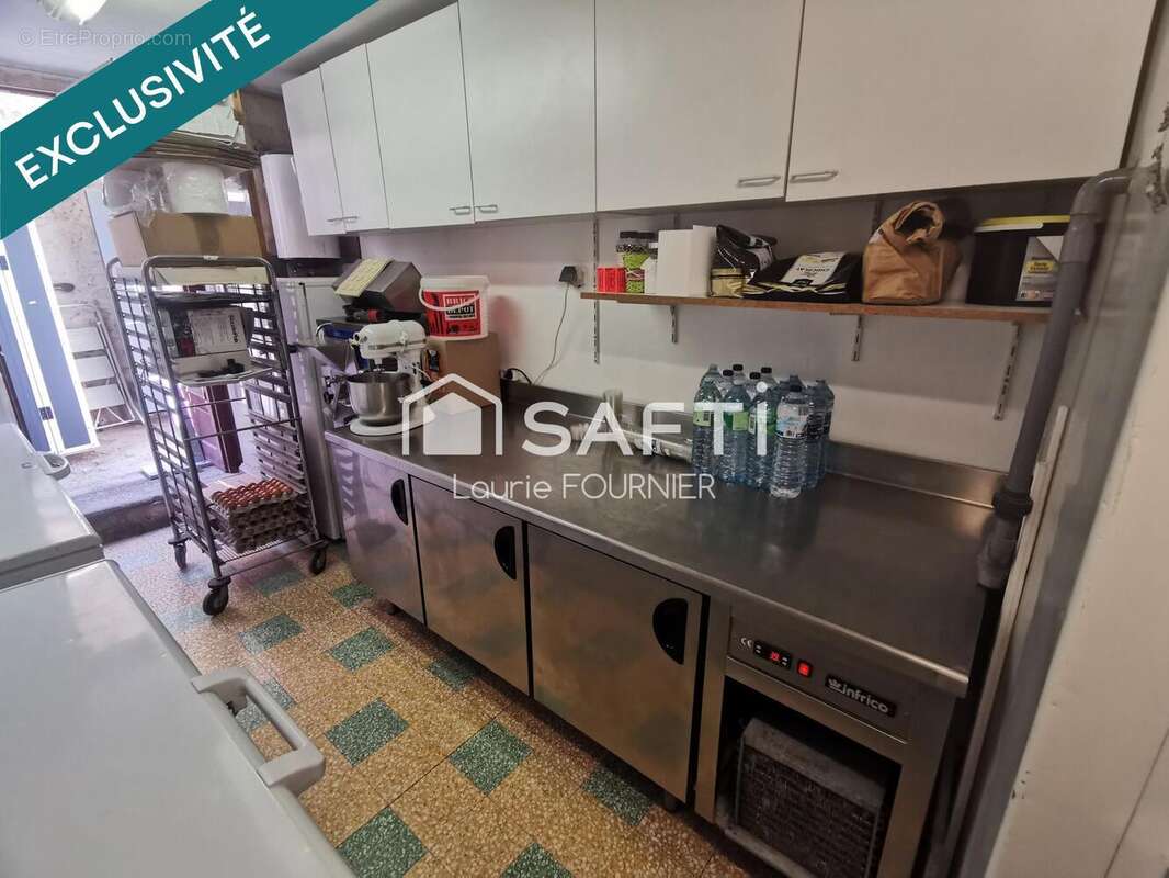 Photo 6 - Commerce à COURSAN