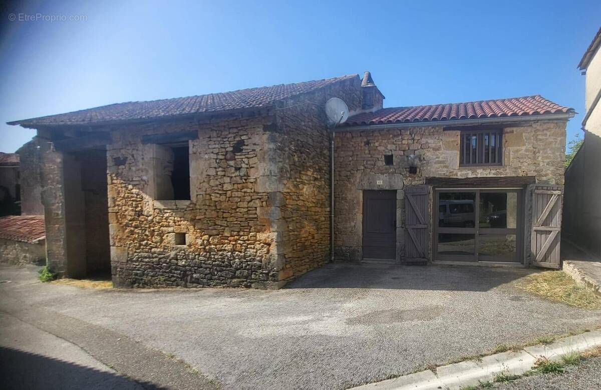 Photo 1 - Maison à PRAYSSAC